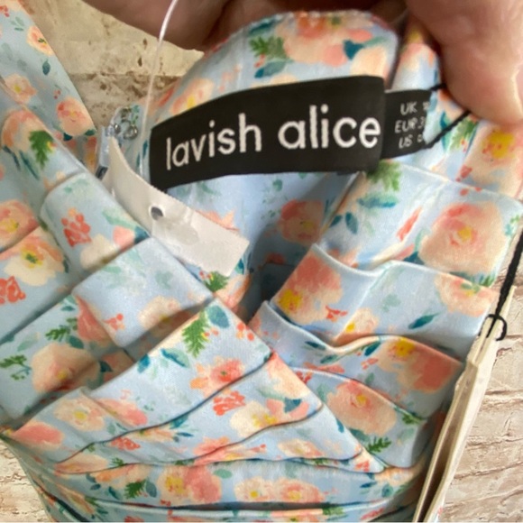 Lavish Alice Aria Pleated Tie Strap Midi Dress Blue Floral Size 6 NEW - Picture 9 of 10